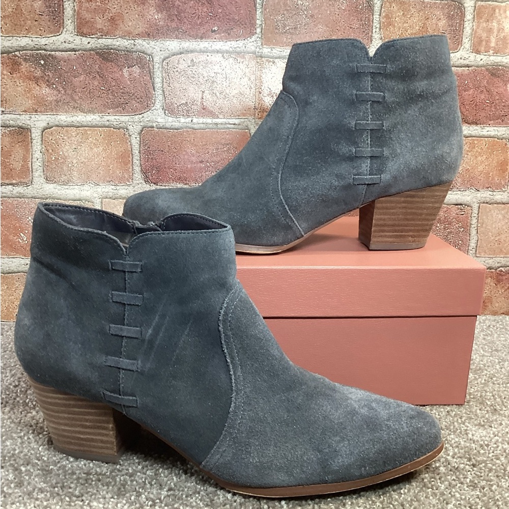Violet & Red Womens Casper Gray Ankle boots soothes size 9.5